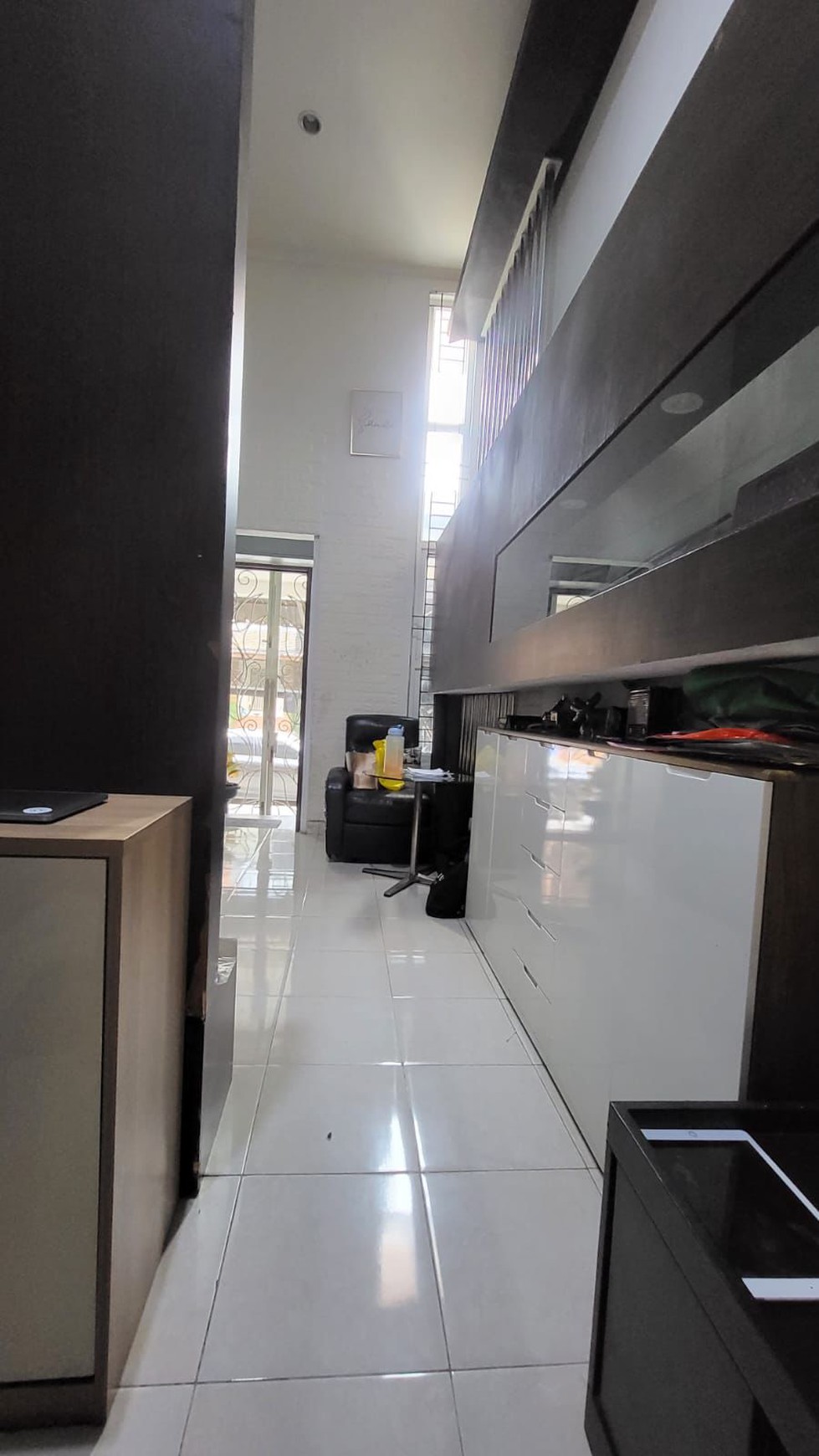 Rumah Bagus di Graha Raya