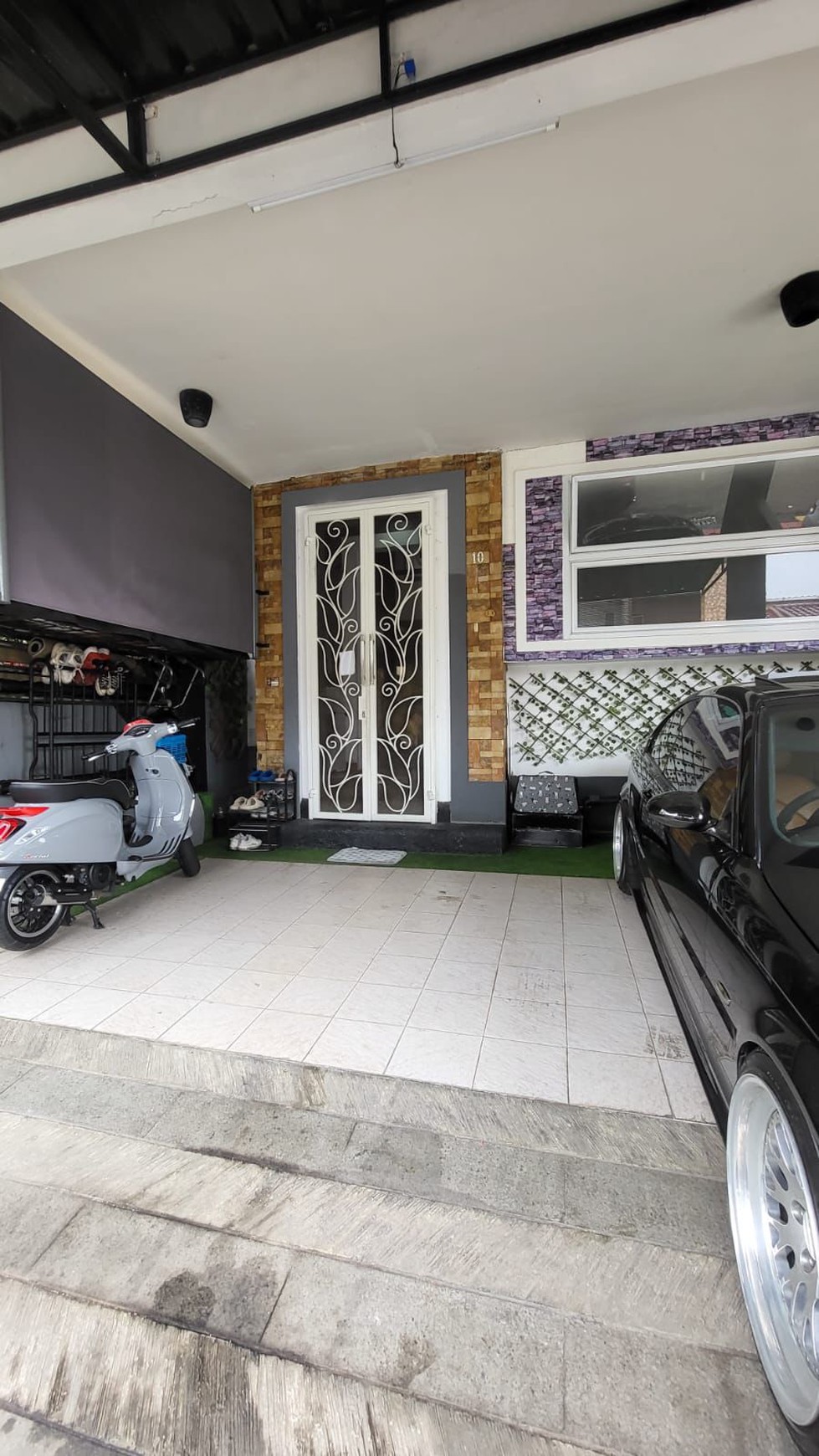 Rumah Bagus di Graha Raya