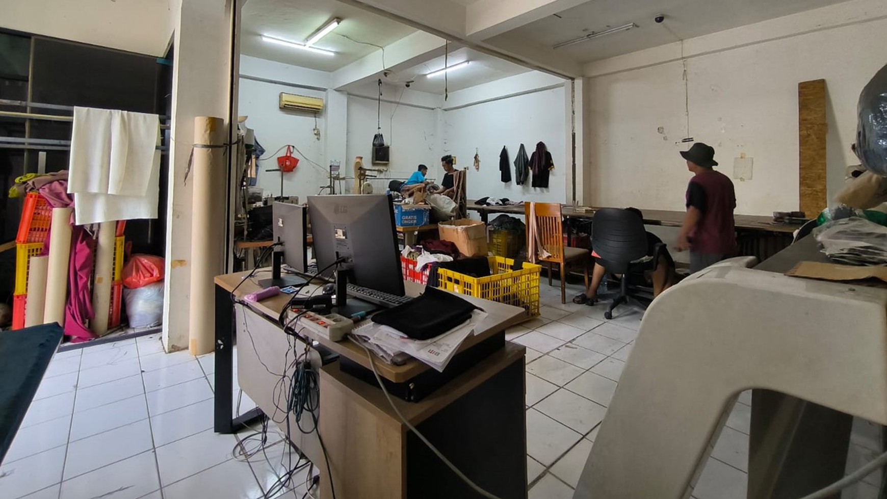 Rumah Hitung Tanah Area Cipete