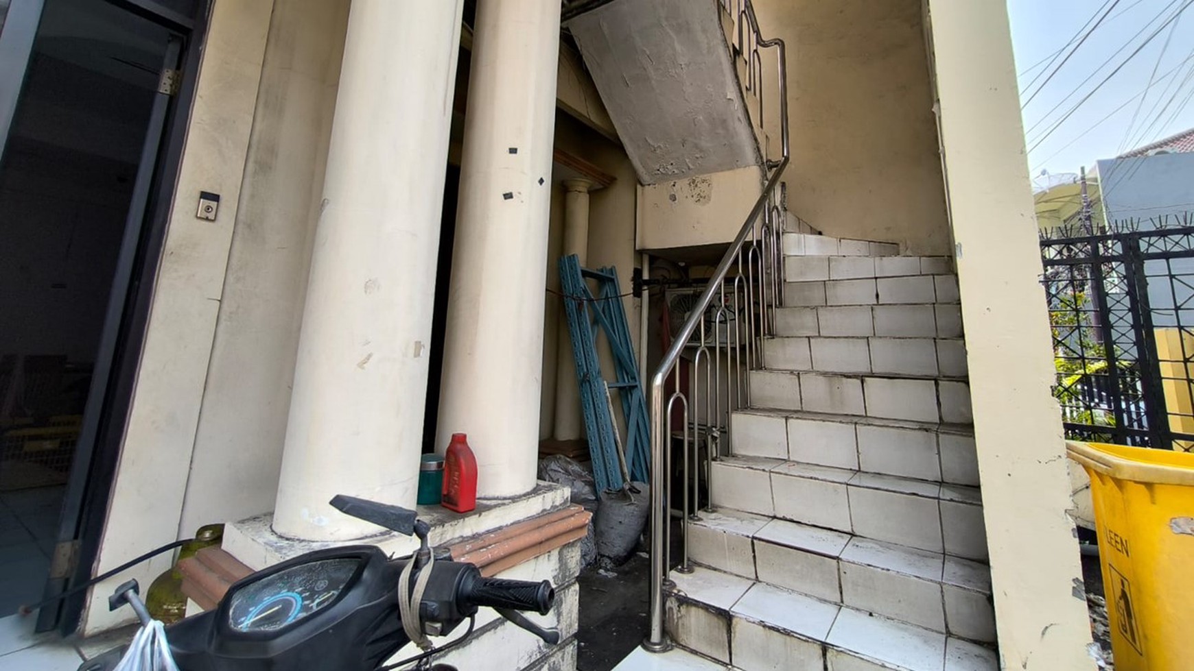 Rumah Hitung Tanah Area Cipete