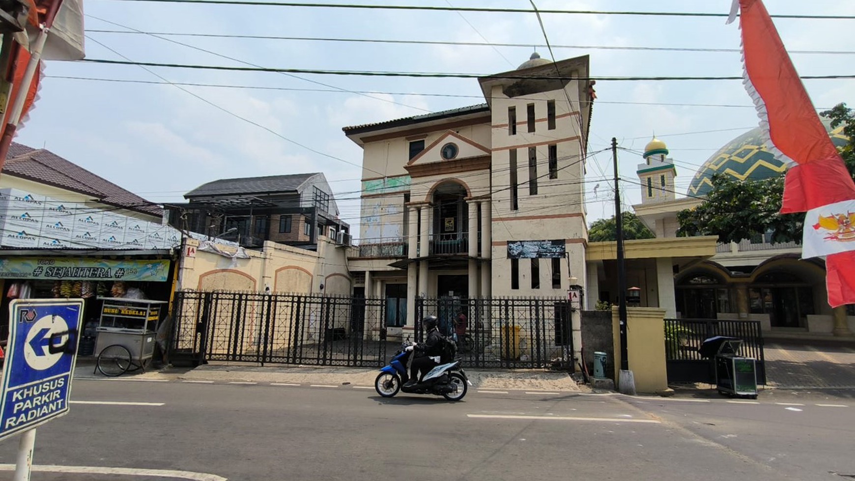 Rumah Hitung Tanah Area Cipete