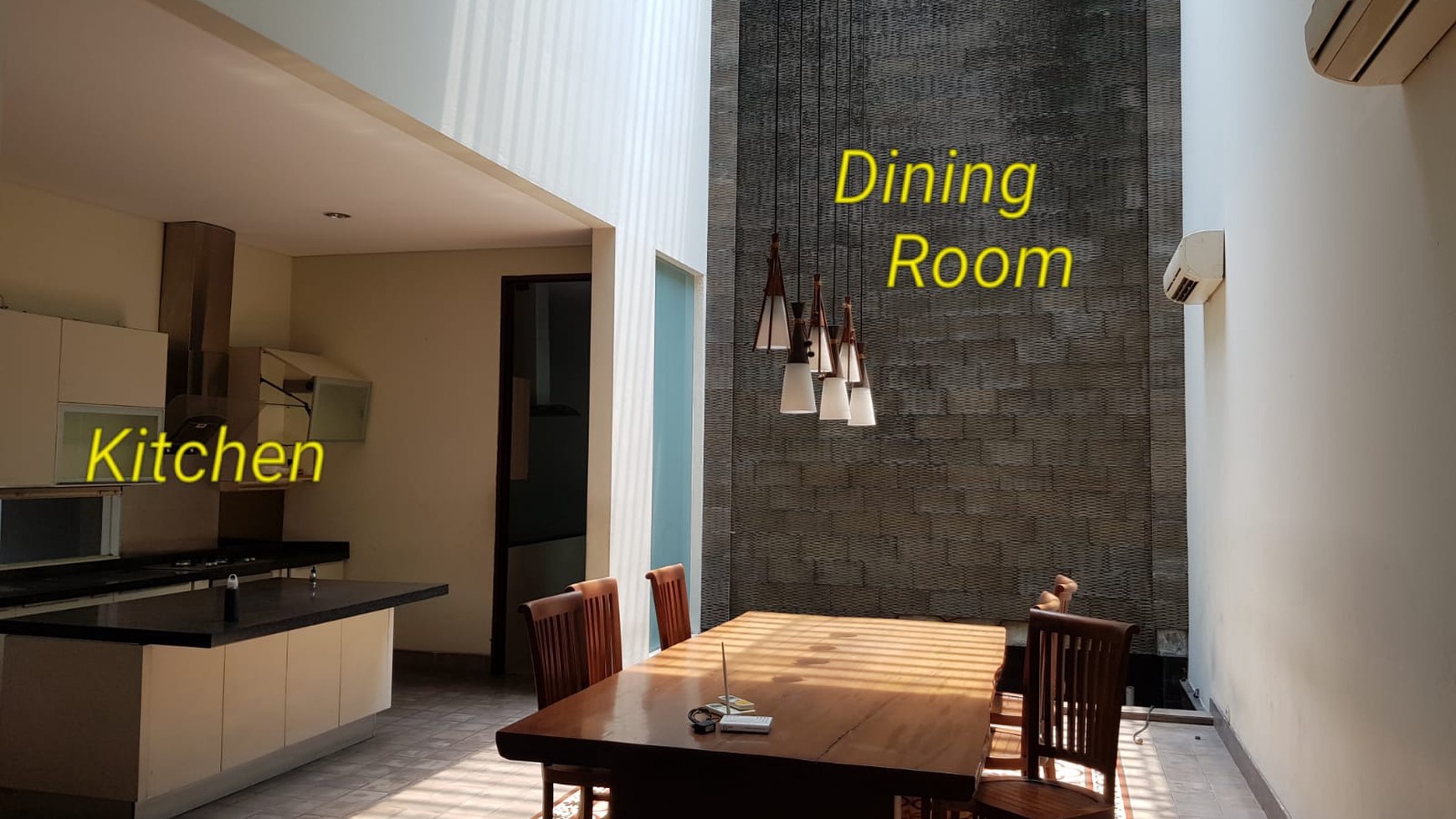 Rumah Hitung Tanah Area Cipete