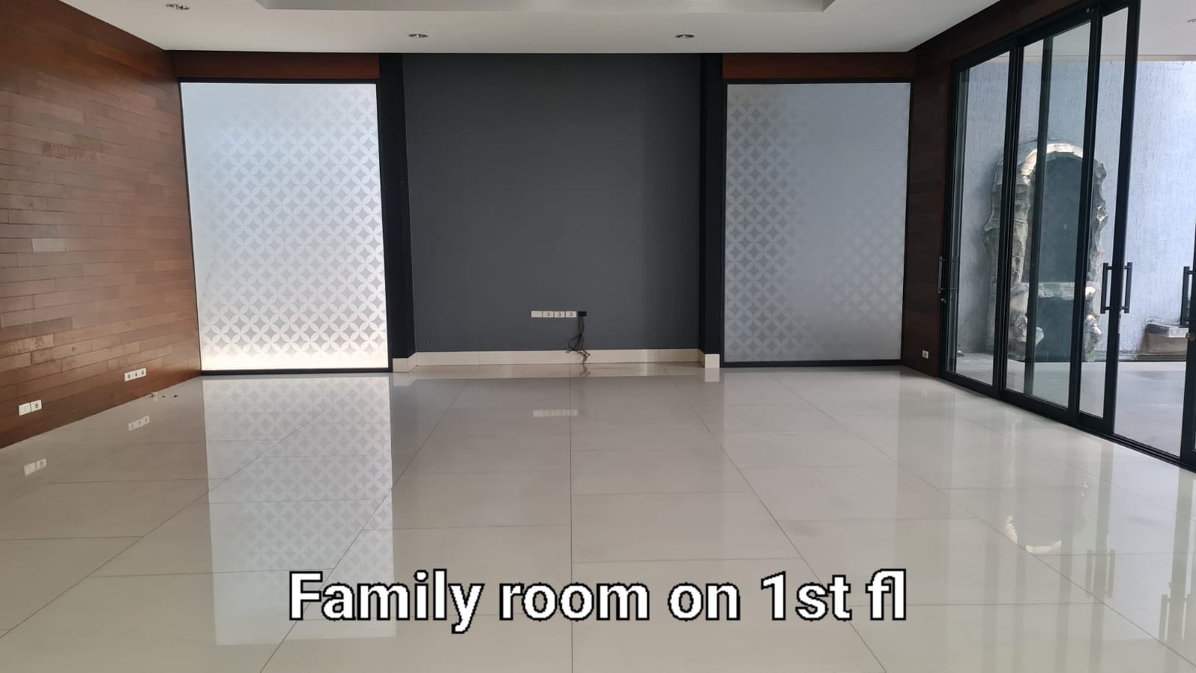 Rumah Hitung Tanah Area Cipete