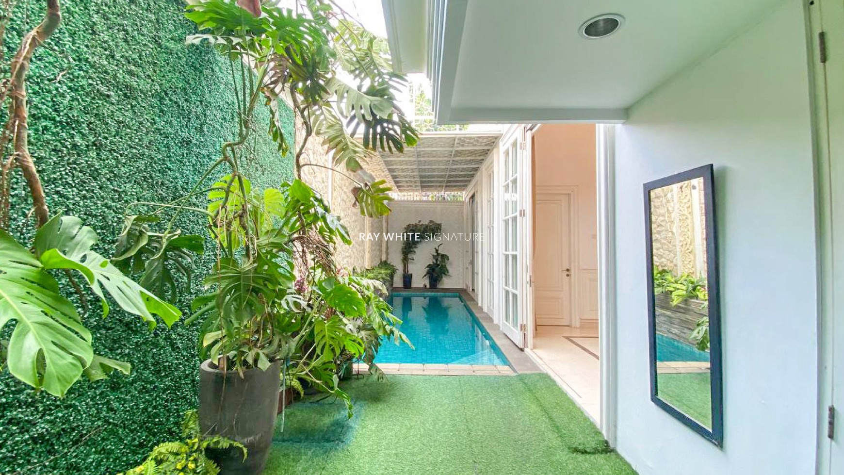 Rumah Hitung Tanah Area Cipete