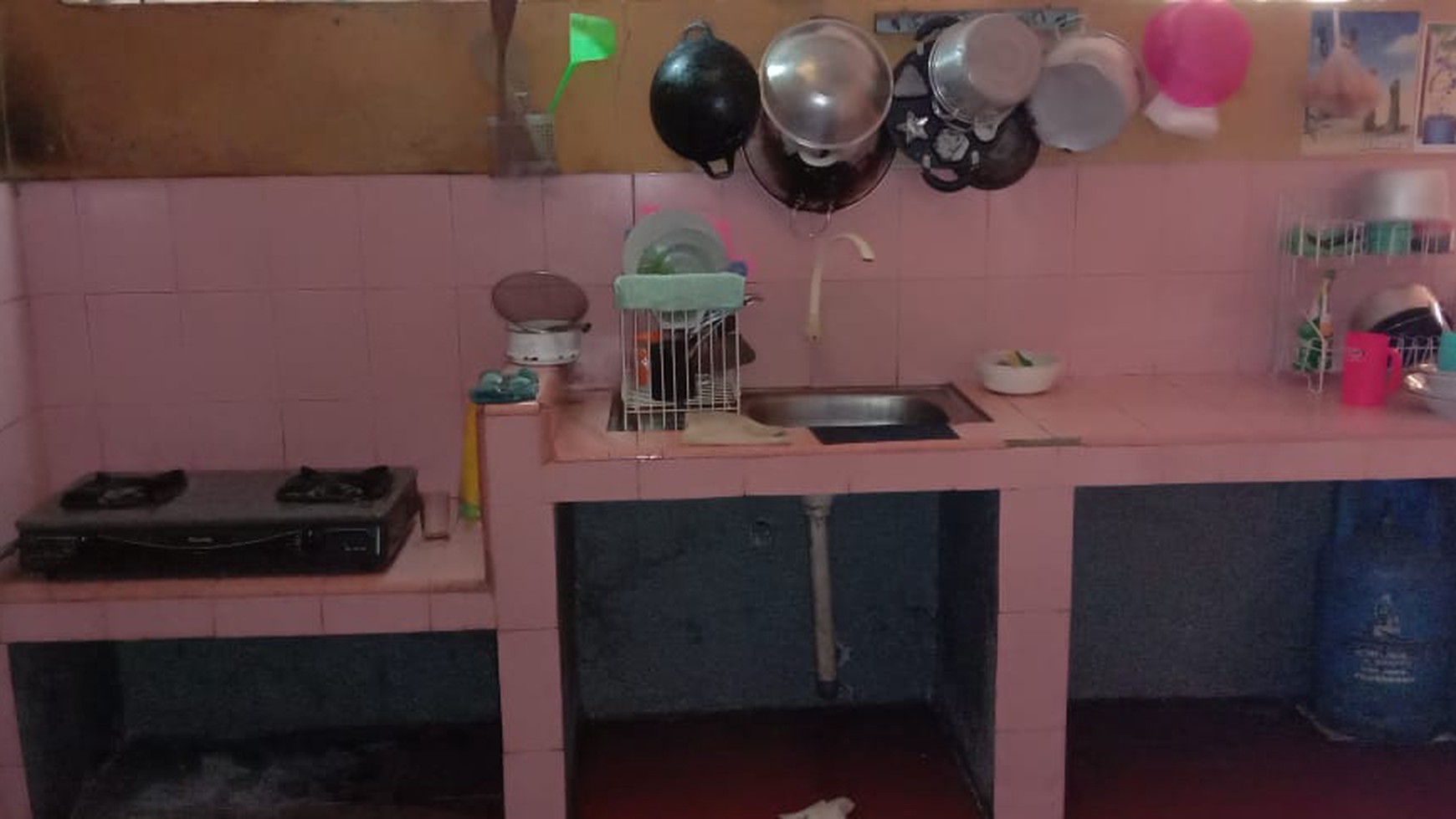 Dijual Rumah Pinggir Jl Di Jl Jombang Raya, Pondok Aren Tangerang Selatan