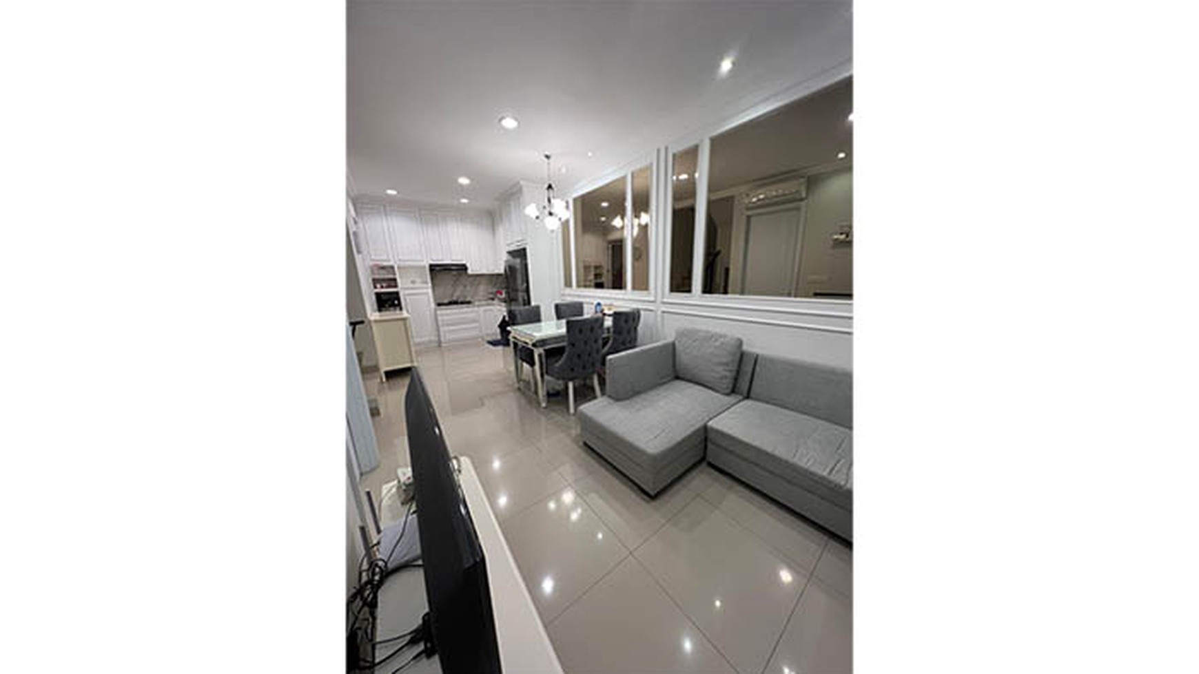 Rumah Minimalis, Full Furnish di Sedayu City, Kelapa Gading