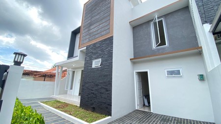 Rumah Cinere 2 Lantai Dalam Komplek: Rumah Minimalis Lokasi Strategis