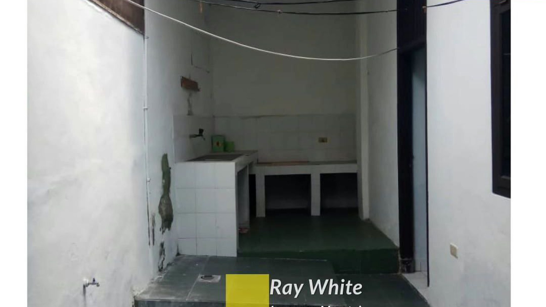 Dijual Rumah di Enggal, Bandar Lampung