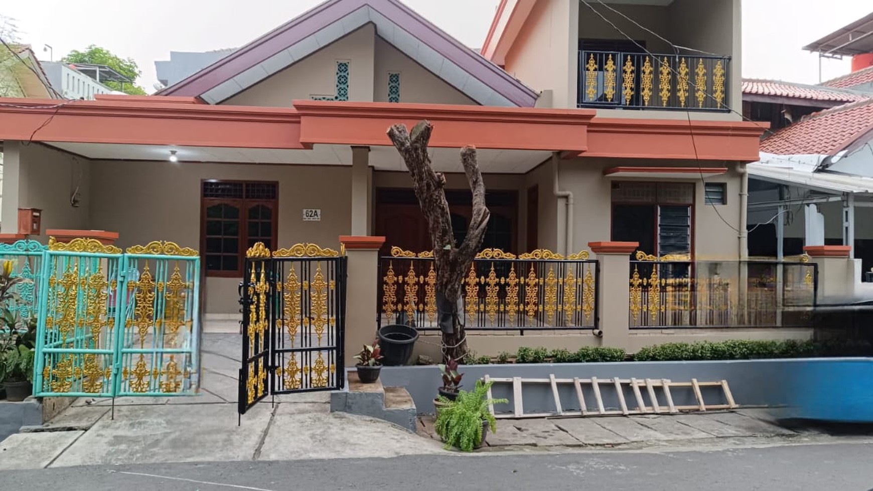 Rumah Hitung Tanah Area Cipete