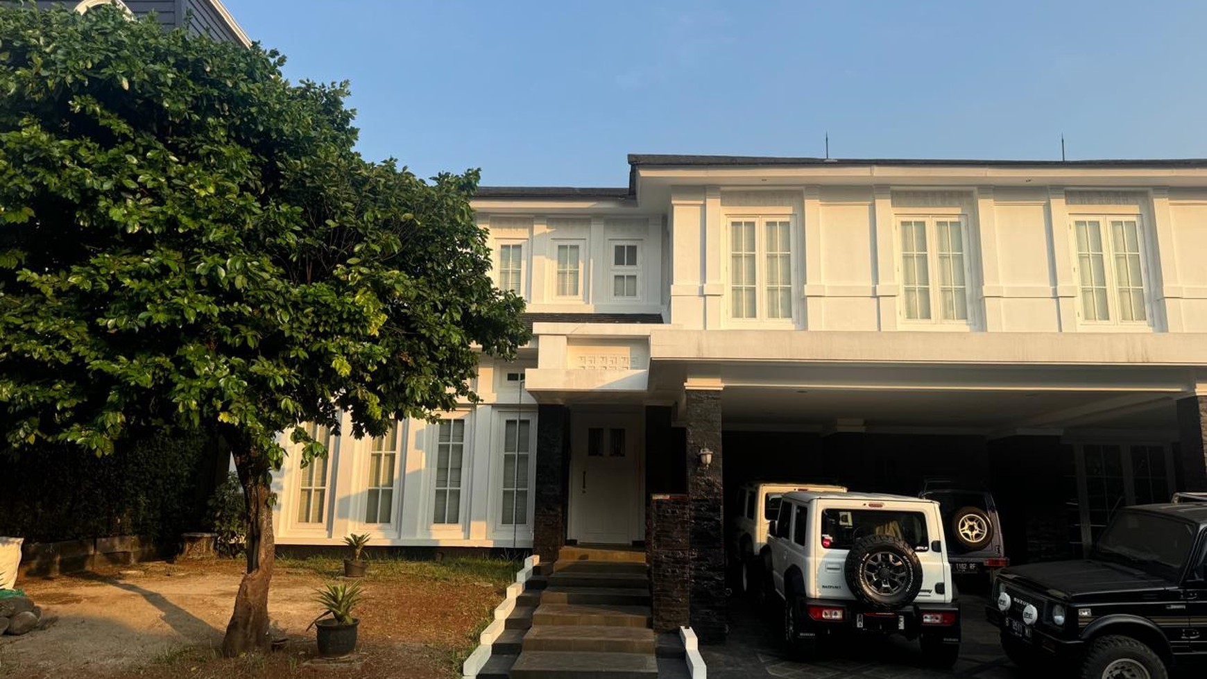 Rumah bagus, luxury, lingkungan aman dan nyaman di Bintaro Sektor 7