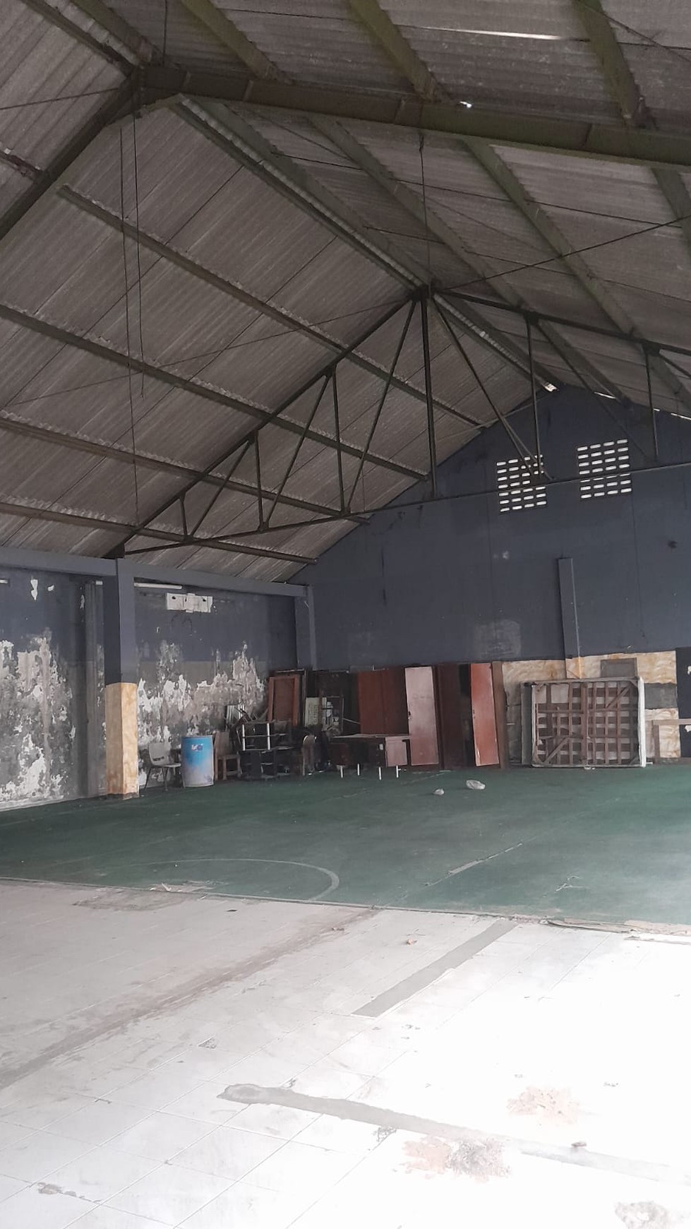 Gudang & Kantor Lokasi Strategis Dekat Dengan Stadion Mandala Krida Yogyakarta 