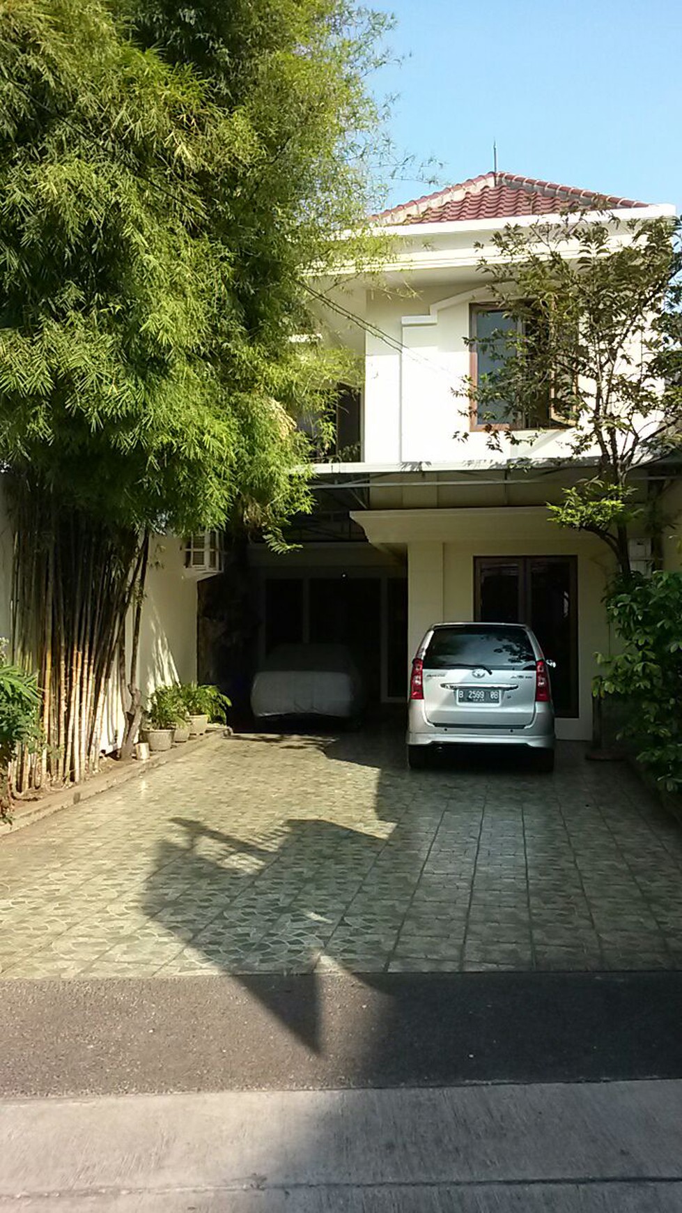 Rumah Hitung Tanah Area Cipete