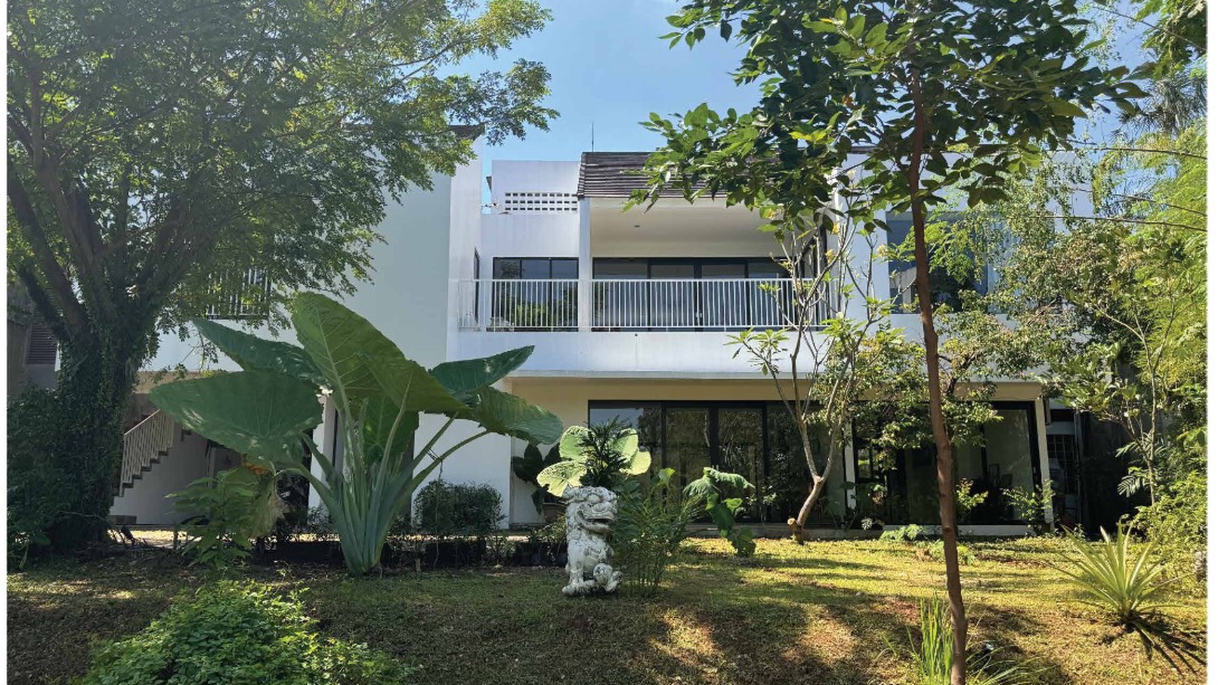 Rumah Hitung Tanah Area Cipete