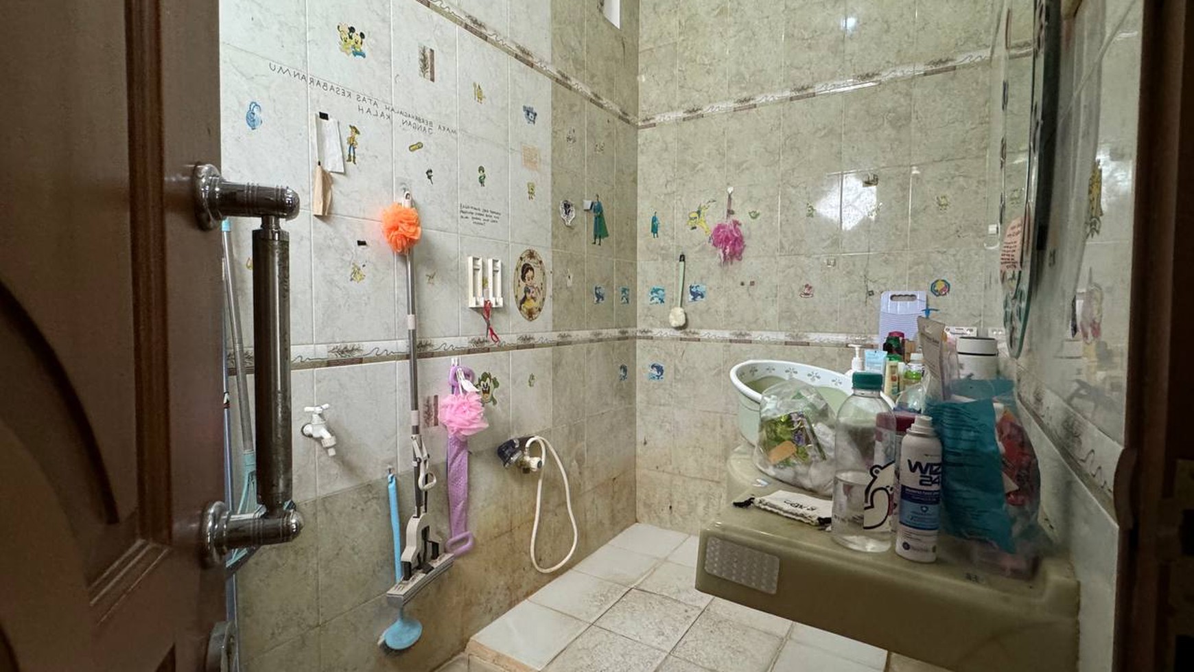 Rumah Hitung Tanah Area Cipete