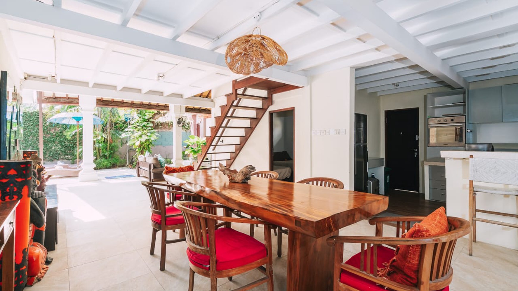 Leasehold - Stunning villa in the heart of Seminyak