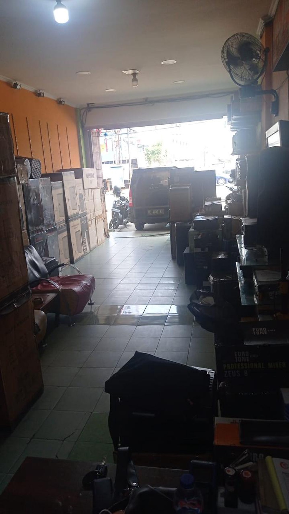 Ruko 3,5 lantai di Jln. Diponegoro Bandarlampung Teluk Betung Utara