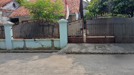 Rumah Dijual Di Komplek Deplu Kreo.  #FTLS