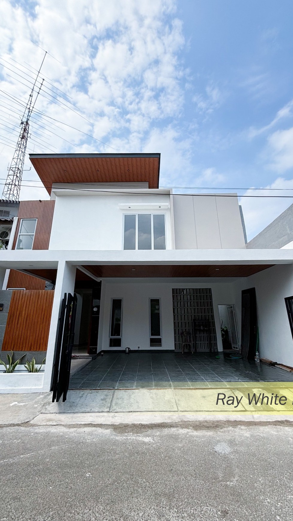 RUMAH BRAND NEW MODERN MINIMALIS SIAP HUNI BINTARO JAYA, TANGERAMG SELATAN