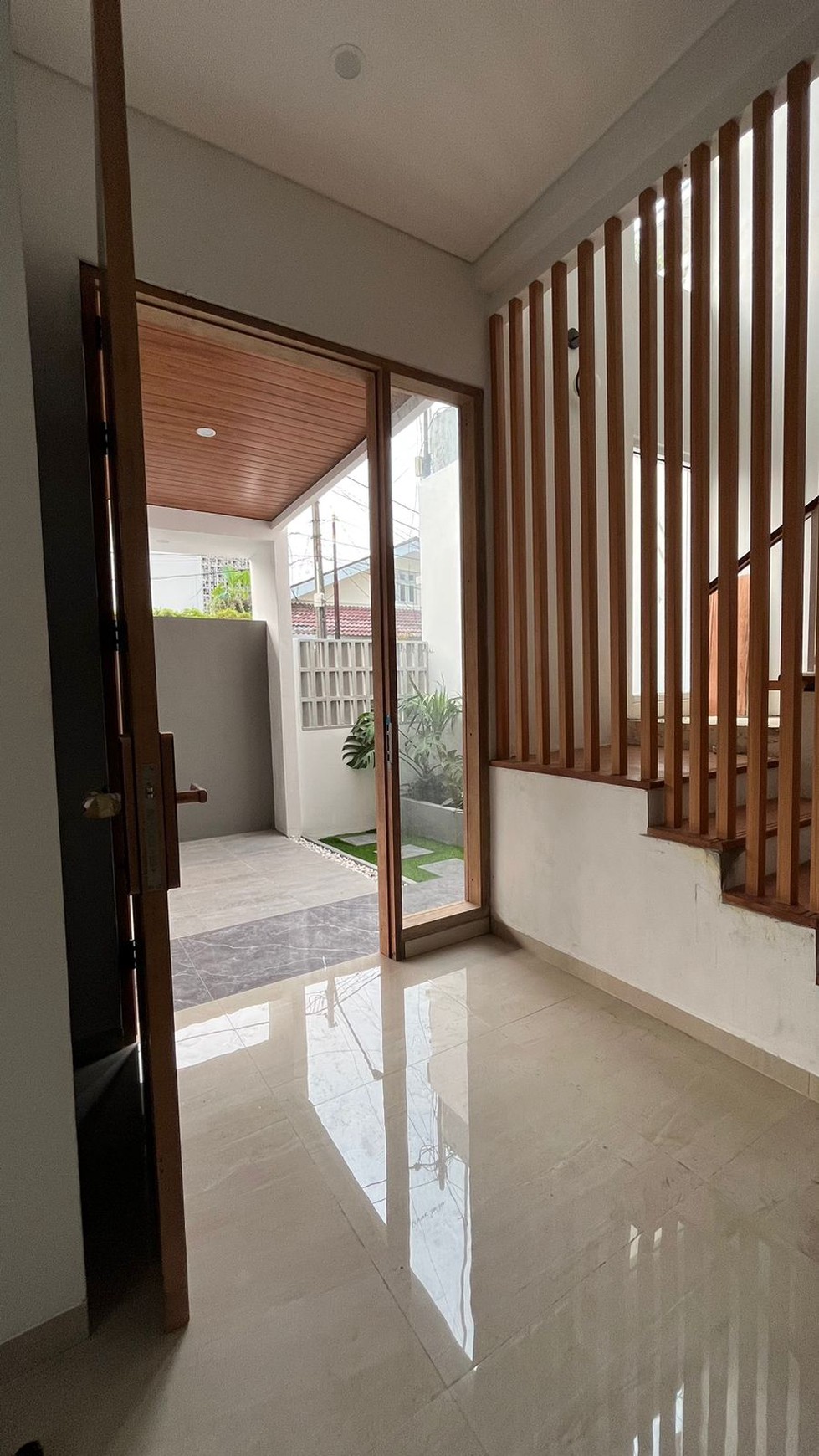 Rumah Brand New, Cantik Siap huni di Bintaro