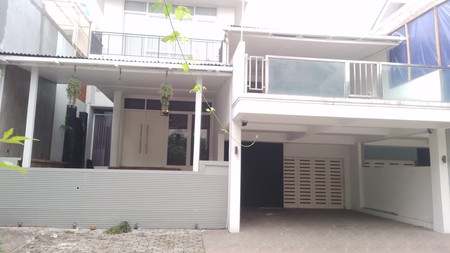 Rumah Bagus, 2 lantai dalam cluster siap huni di Bintaro Sektor 9.