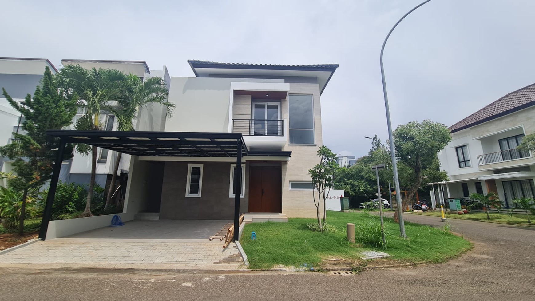 Rumah Hunian baru Hoek kotak di The Icon BSD City