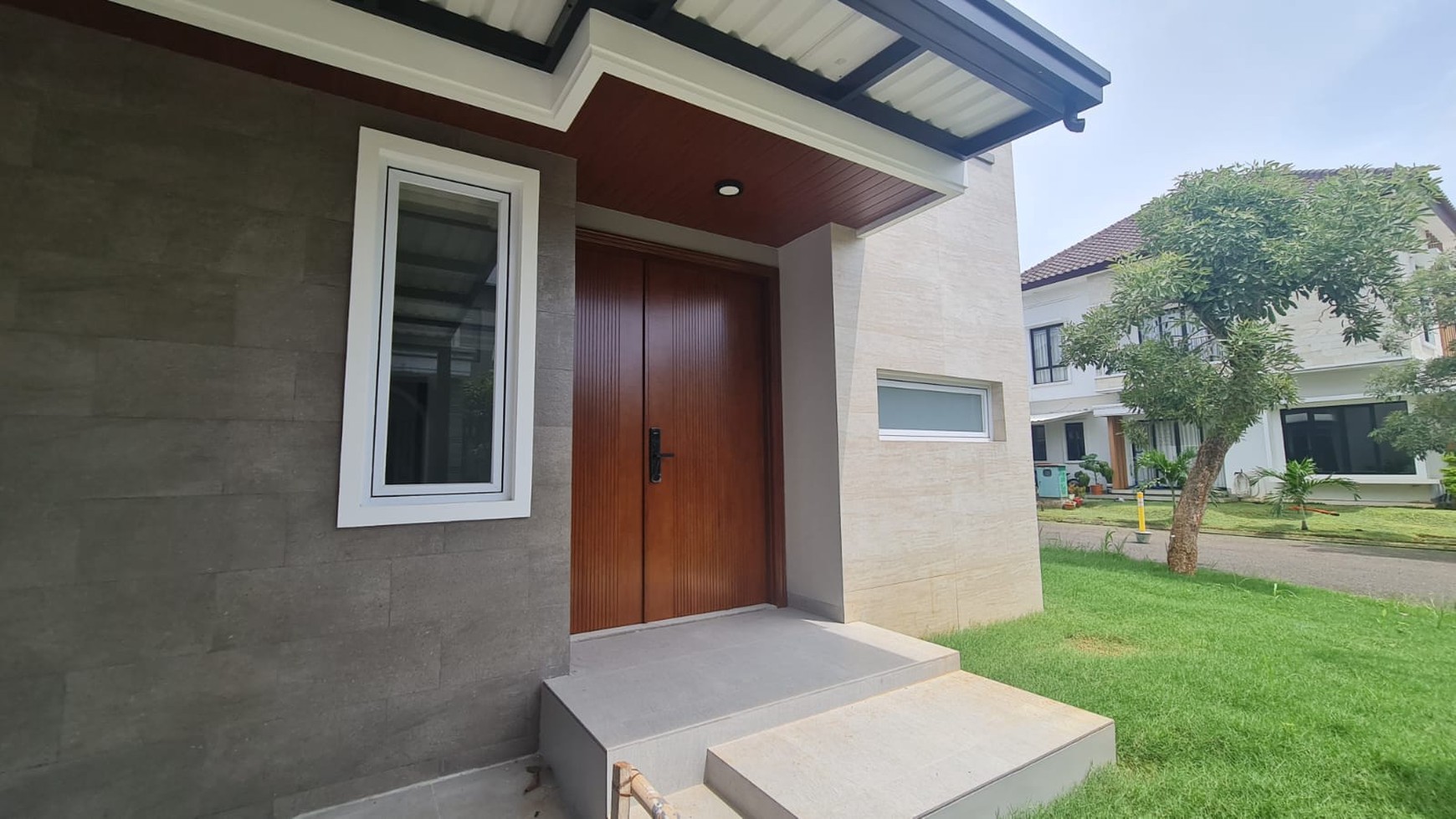 Rumah Hunian baru Hoek kotak di The Icon BSD City