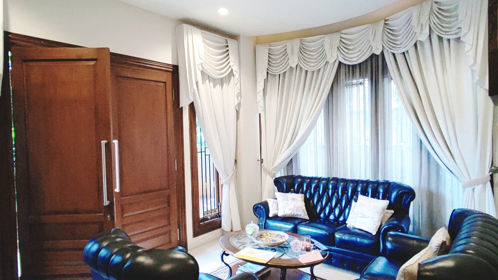 Best Price. Rumah Luas Villa Melati Mas, Serpong