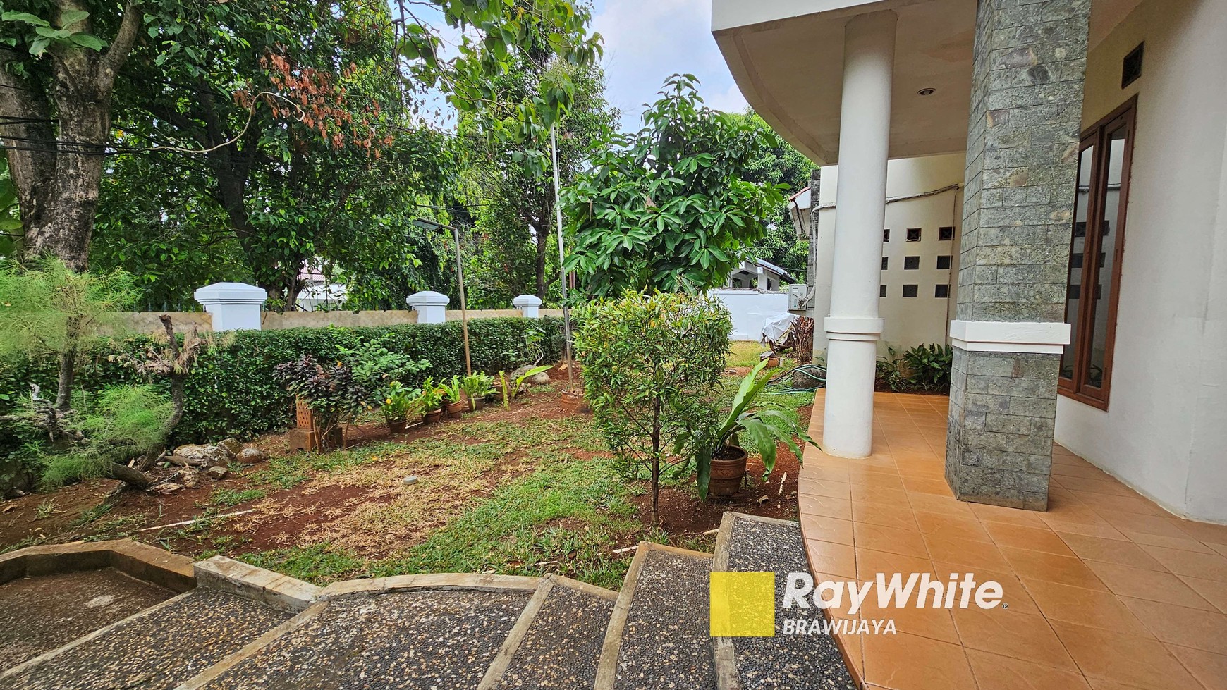 Rumah di Duren Tiga, Jaksel, Dalam Kompleks, Lokasi Tenang, Bebas Banjir