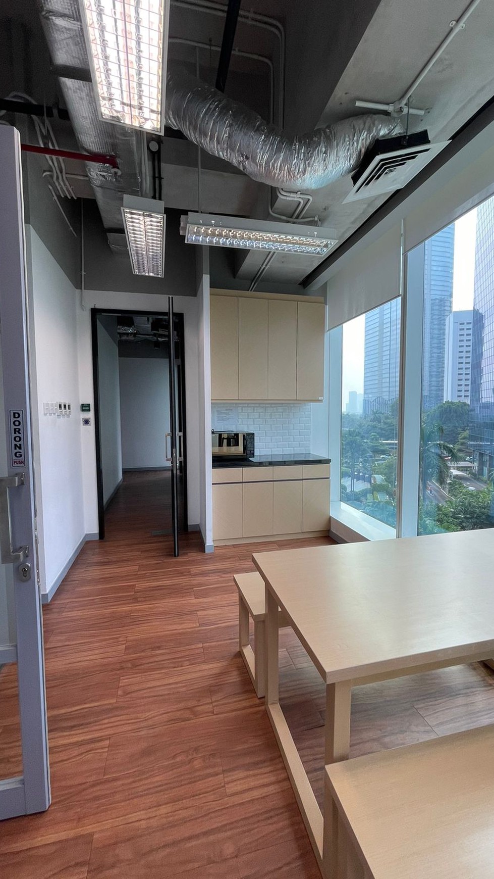 Millenium Centenial Tower at Sudirman, 280 m2, fully furnished,  5 minutes walk to MRT station