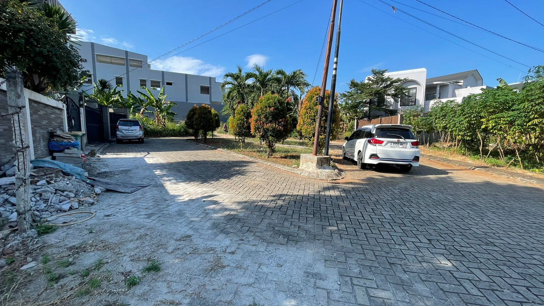 Rumah Hitung Tanah Area Cipete