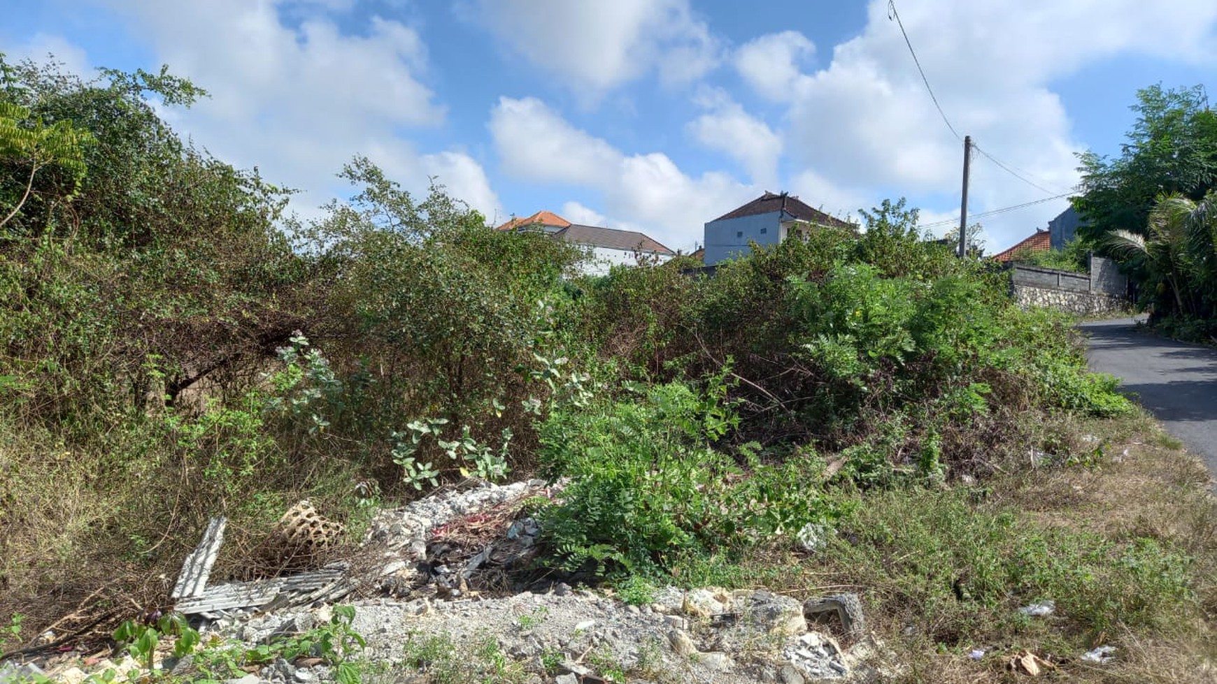 Freehold land 10,000 m2 land only 9 minutes to Melasti Beach and 13 minutes to Pandawa Beach