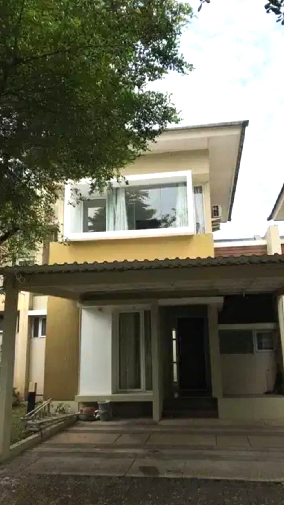 Rent. Rumah bagus cluster Eminent Ingenia, BSD