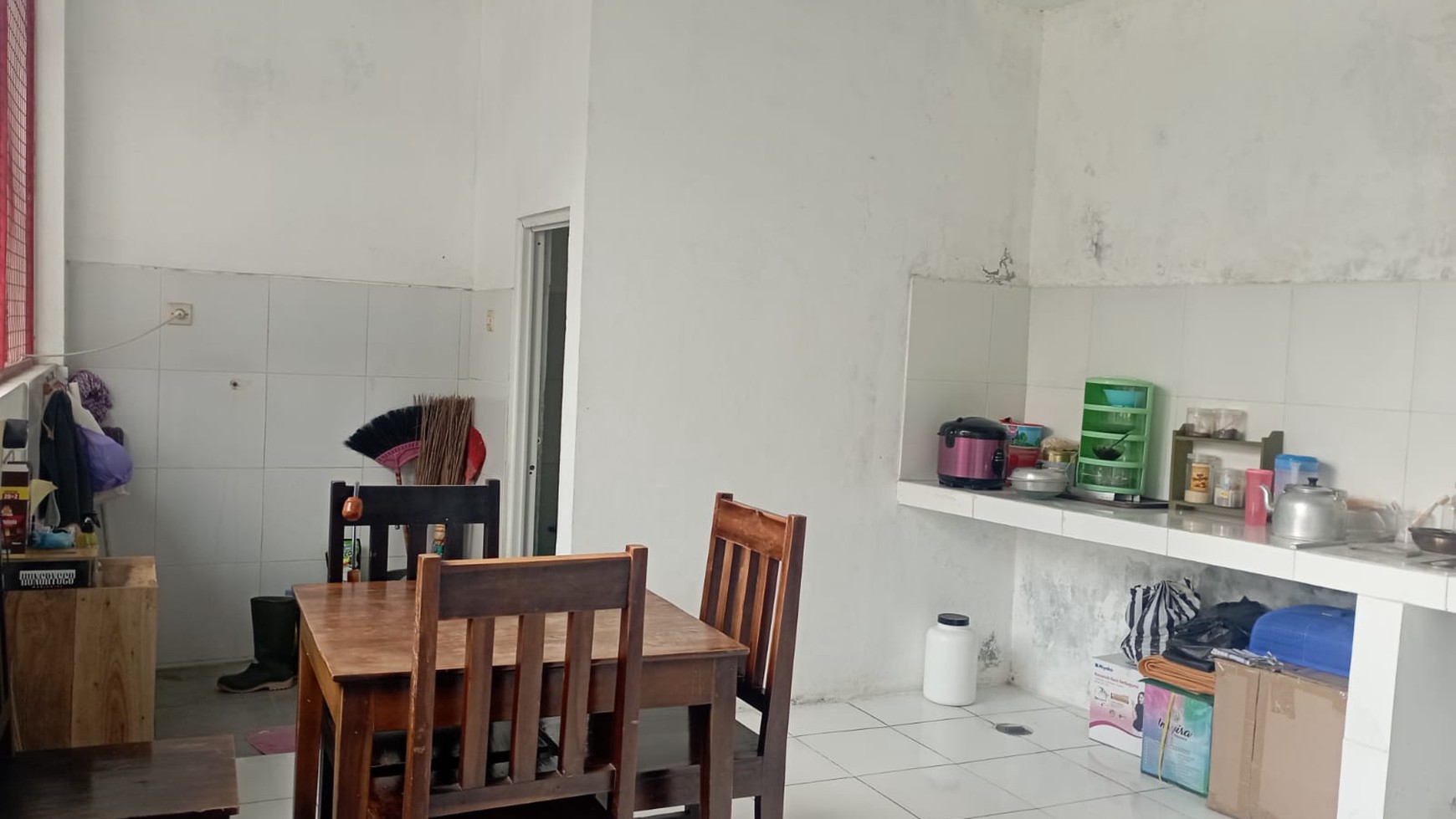 Rumah Kost aktif 2 Lantai Lokasi Dekat Kampus UII Ngaglik Sleman 