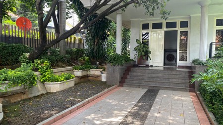 Rumah Luas Komplek PDK Cipete, Jakarta Selatan