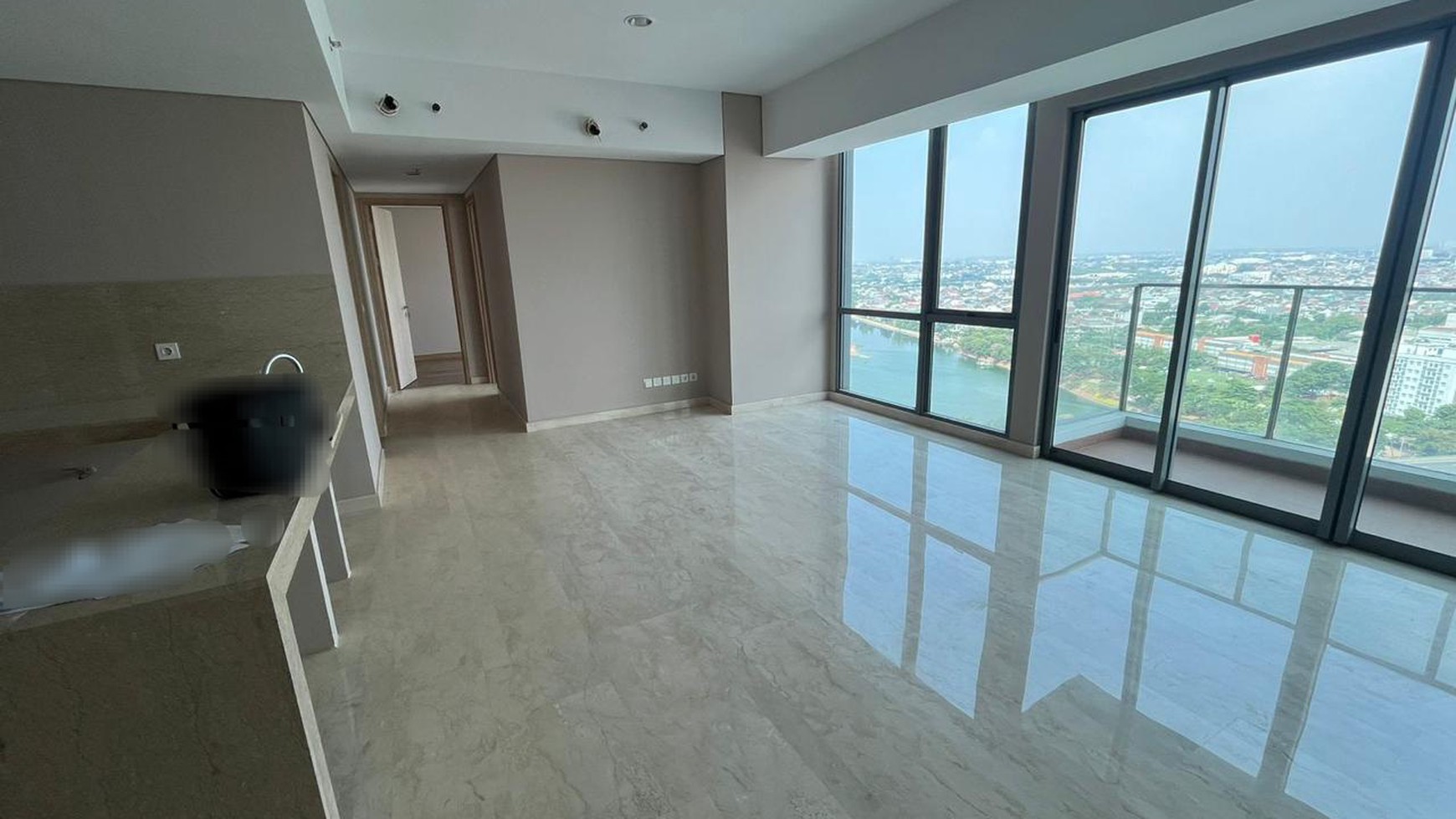 DIJUAL APARTEMEN HOLLAND VILLAGE 3 BR