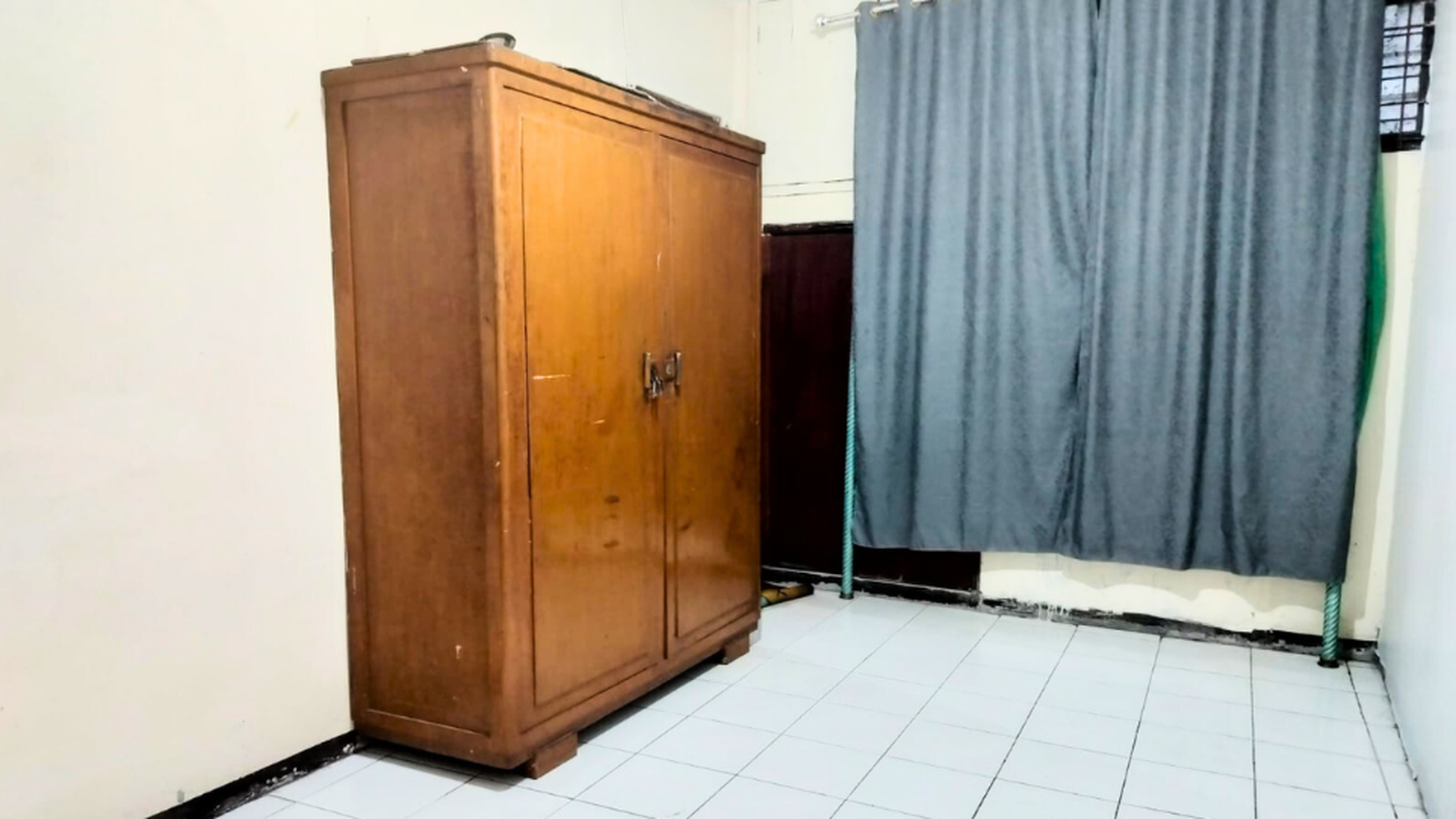 Rumah Bagus 2 lantai siap Huni di Lebak Bulus, Jakarta Selatan.