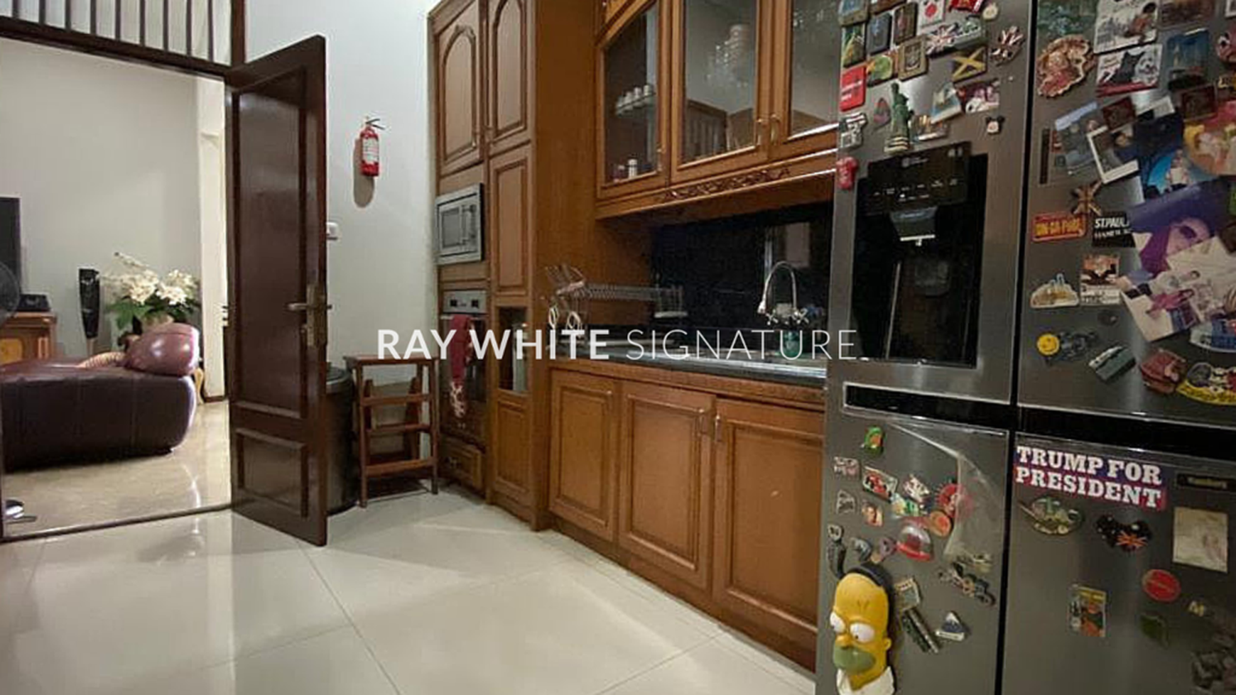 Rumah Hitung Tanah Area Cipete