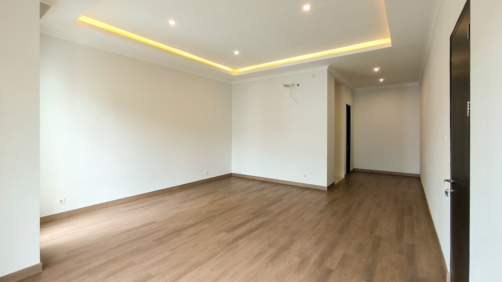 Rumah Hitung Tanah Area Cipete