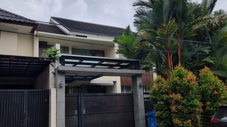 Rumah Bagus Di Kencana Indah Pondok Indah Jakarta Selatan