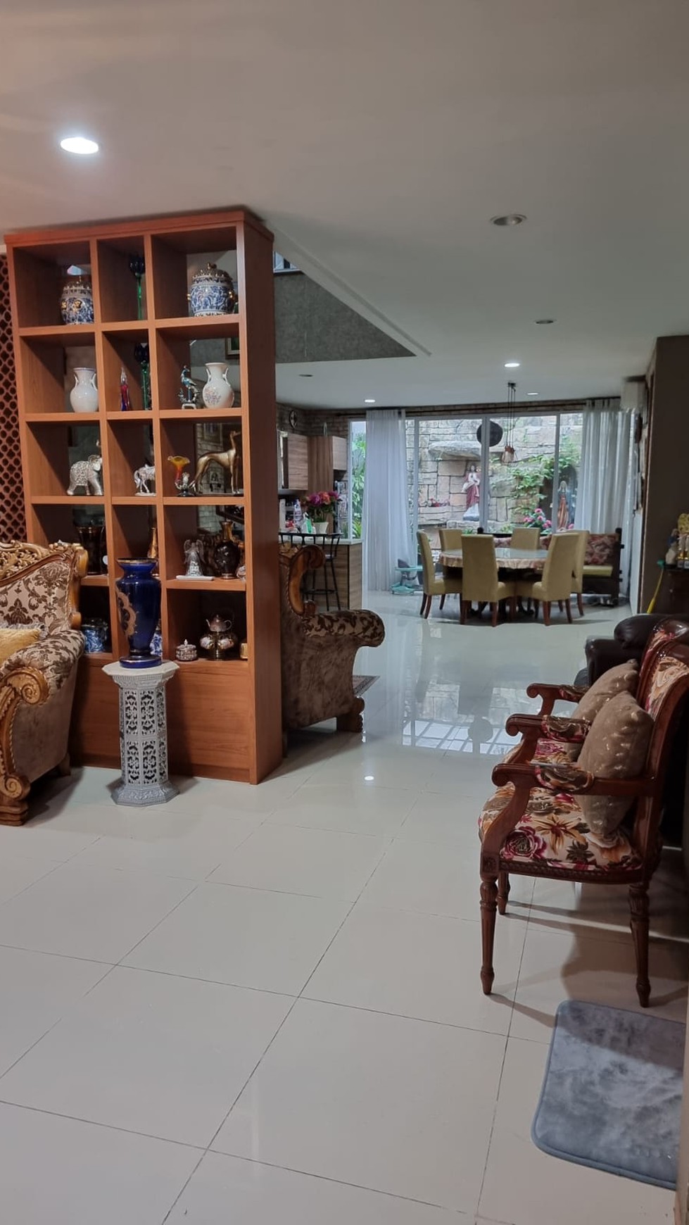 Rumah Bagus Di Kencana Indah Pondok Indah Jakarta Selatan