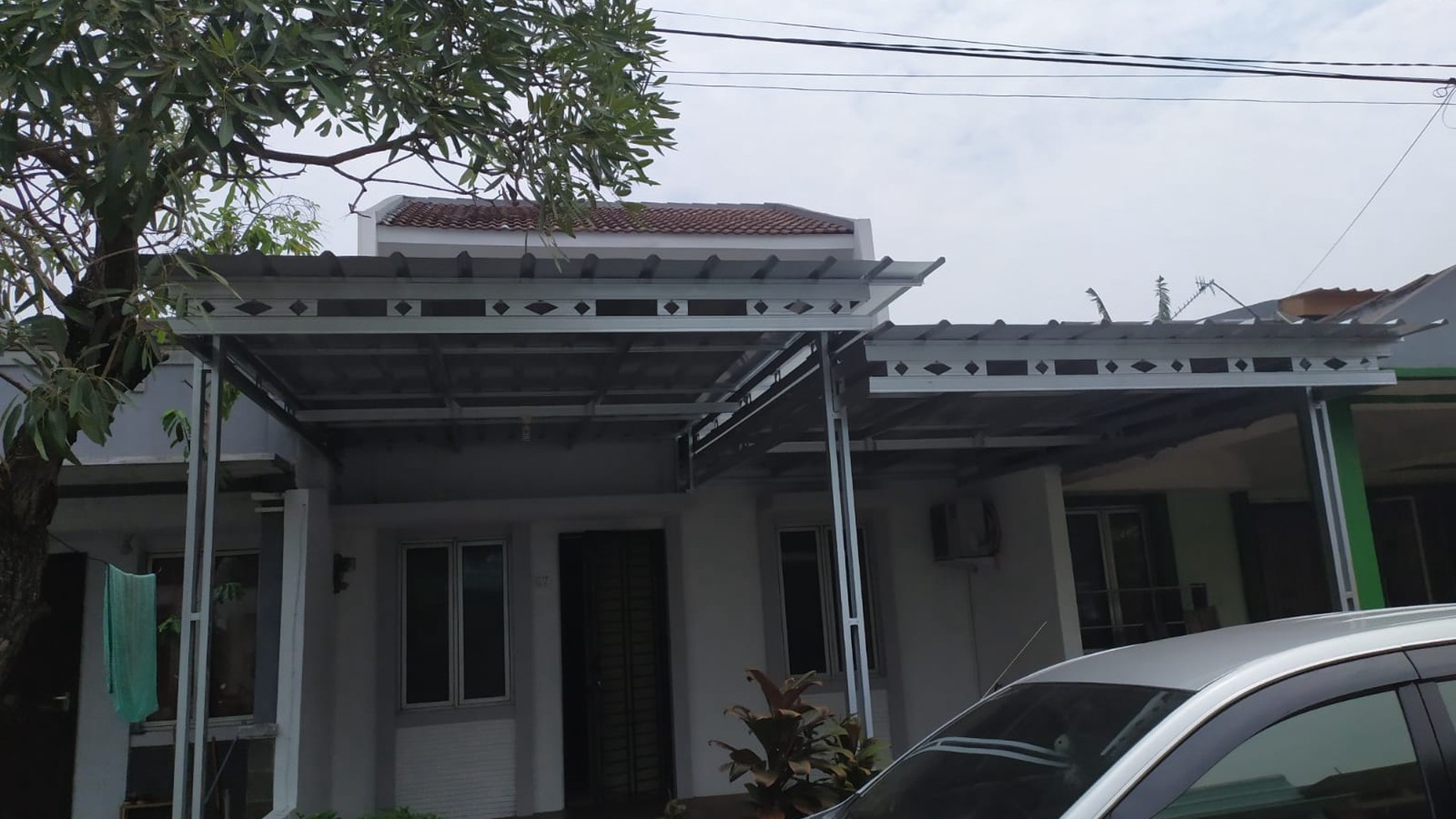 Rumah siap huni dalam Cluster Keamanan 24 Jam di Bekasi