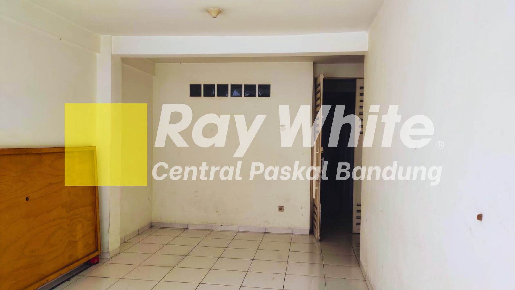 Rumah Semi Furnished di Gunung Batu Bandung