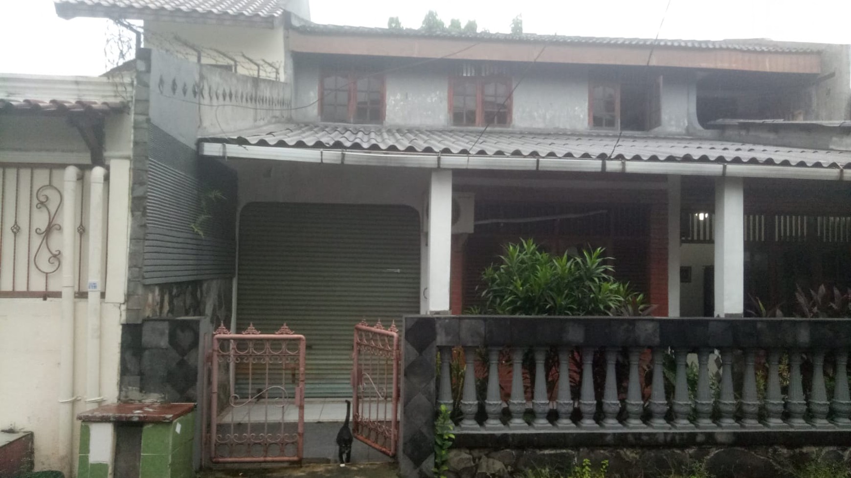 Rumah siap huni di Ciputat.