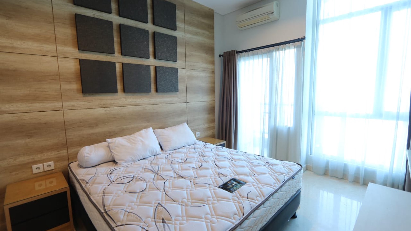 Dijual Unit Exclusive Apt Capitol Park Residence 3 BR di Salemba Raya, Jakarta Pusat, dekat UI Salemba, RSCM & RS Carolus