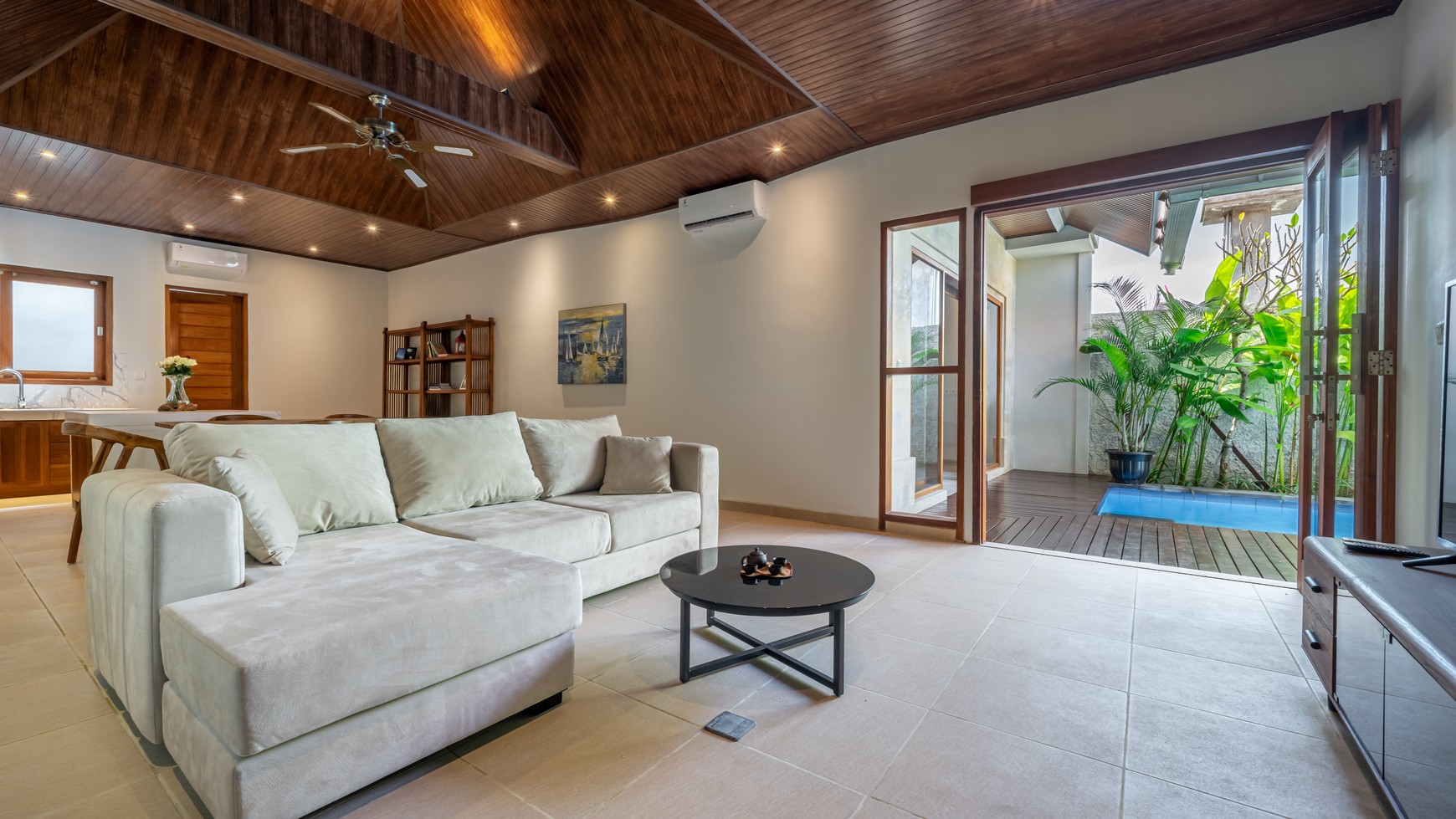 Villa 3 Bedrooms Leasehold in Kesari Sanur Bali