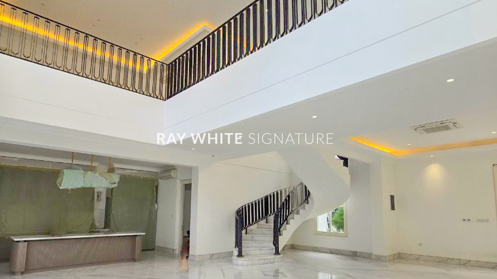 Jual Rumah Mewah Brand New di Jl Banyumas Menteng