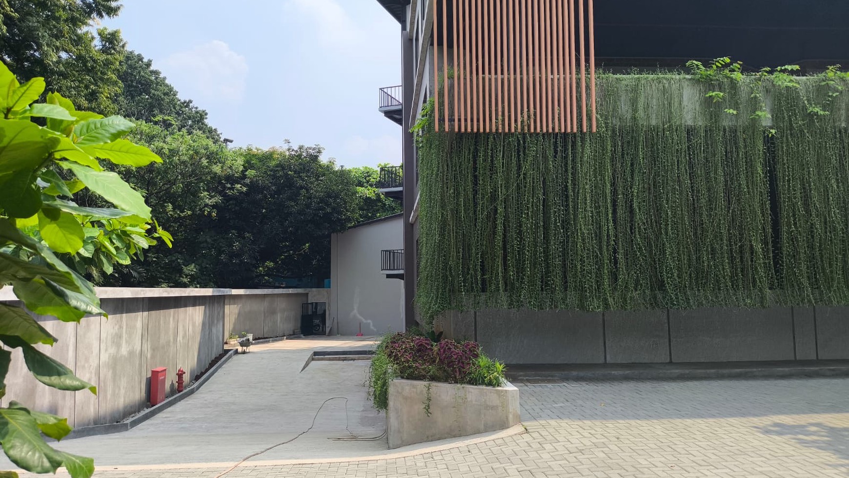 Mini building siap pakai di warung buncit, jakarta selatan