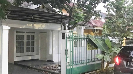 Rumah Bagus Di Kenari Bintaro Jaya Sektor 2