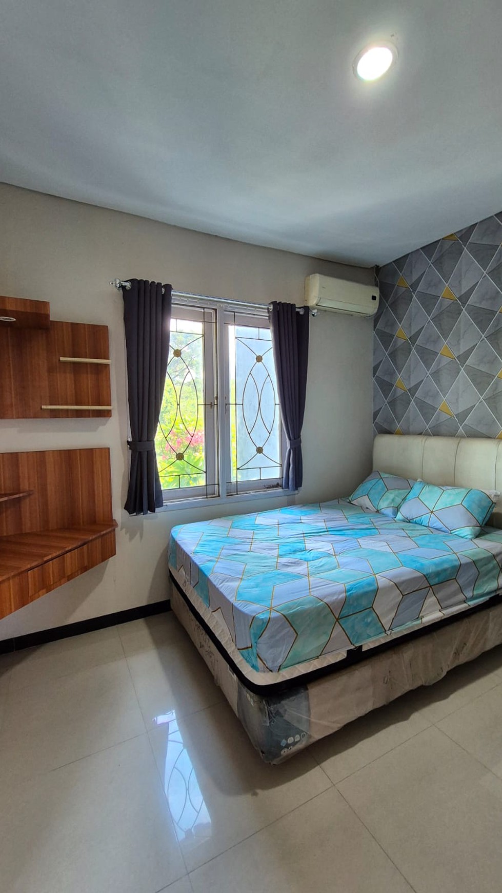 Disewakan Rumah Pakuwon City - Laguna PLUS Full Furnished dekat Pakuwon city Mall, East Coast 