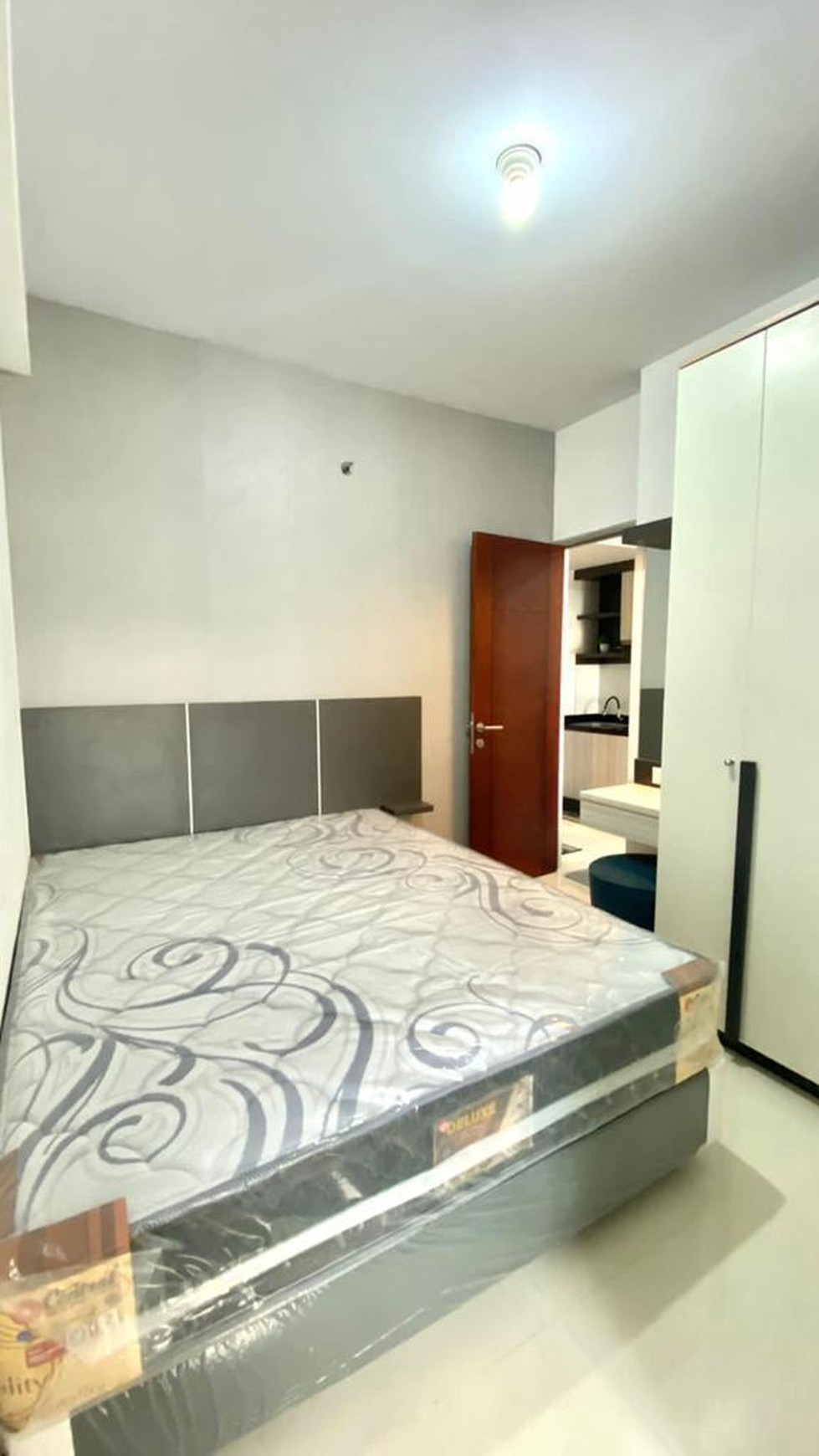 MURAH Dijual Apartemen Gunawangsa Tidar Tipe 2 Kamar tidur FULL Furnished New BARU Modern SURABAYA PUSAT KOTA